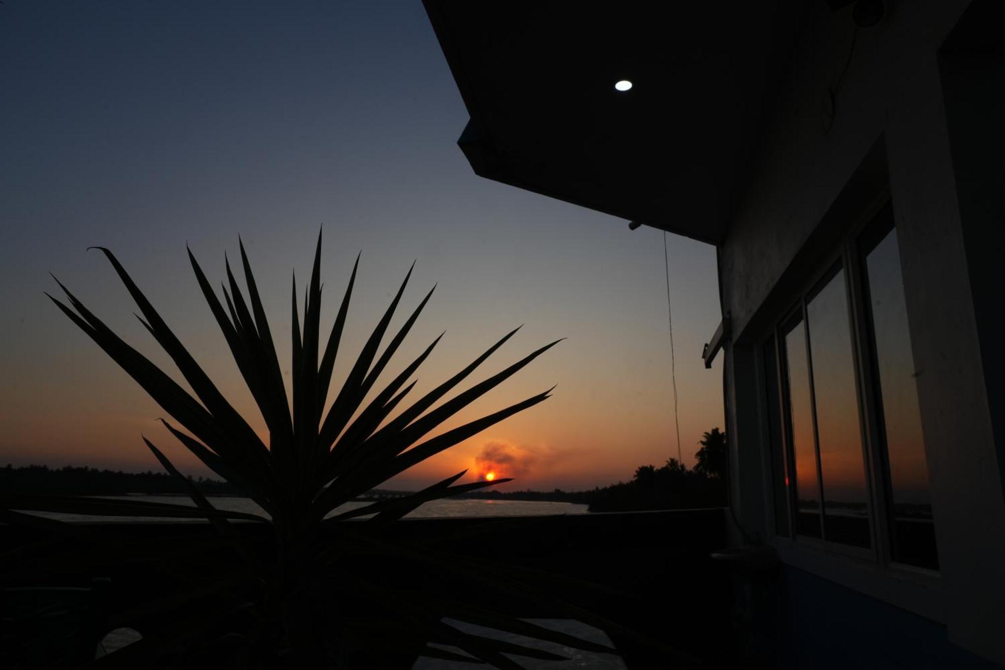 Victoria'S River View Resort Pondicherry Esterno foto