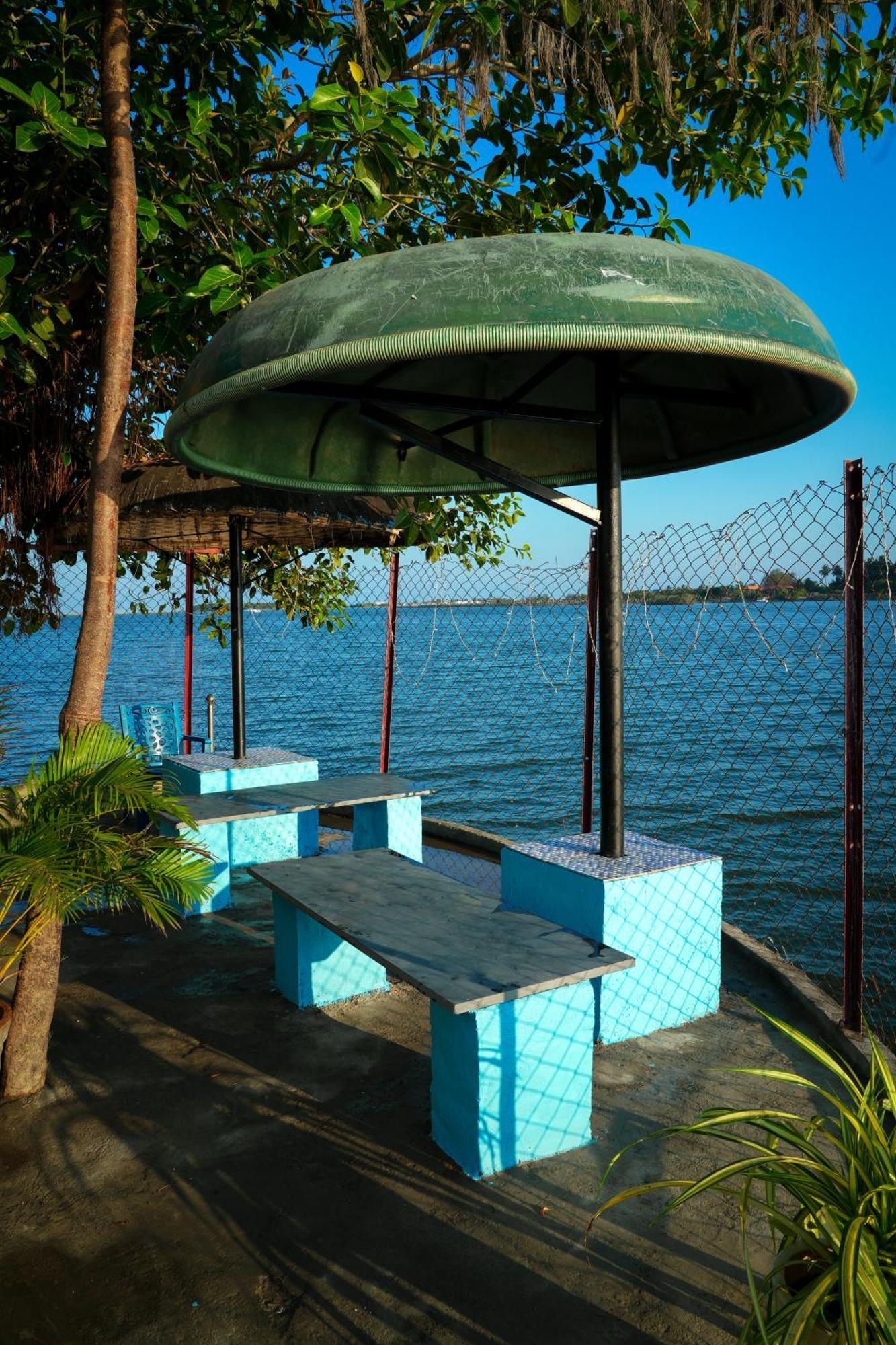 Victoria'S River View Resort Pondicherry Esterno foto