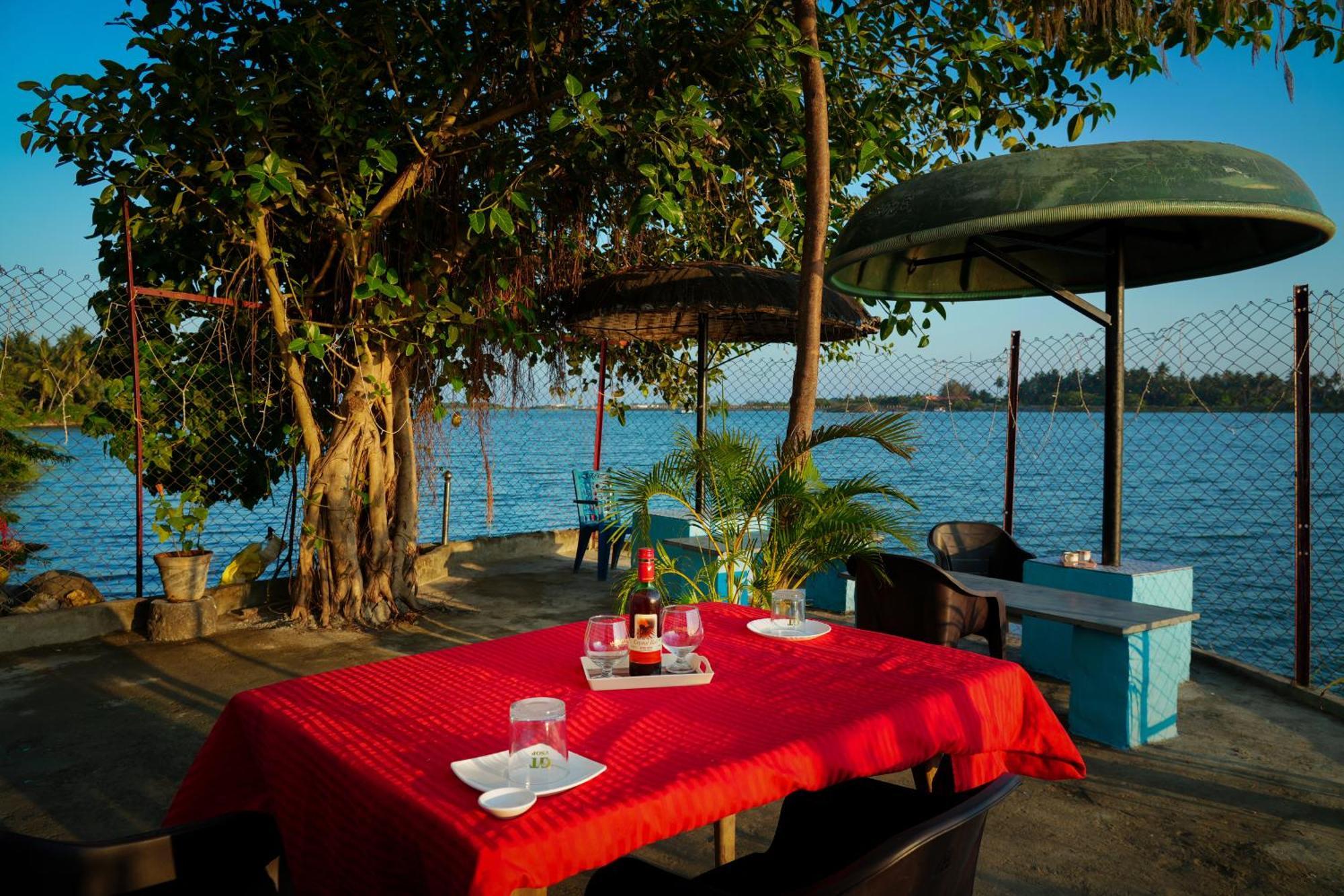 Victoria'S River View Resort Pondicherry Esterno foto