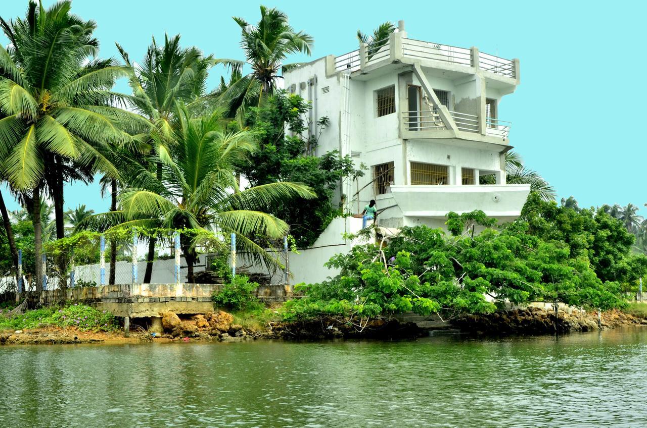 Victoria'S River View Resort Pondicherry Esterno foto